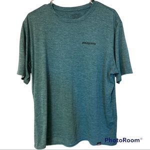Patagonia Short sleeved Performance Tee Size: Large